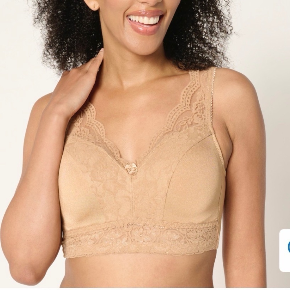 Rhonda Shear Pin Up Lace Leisure Bra